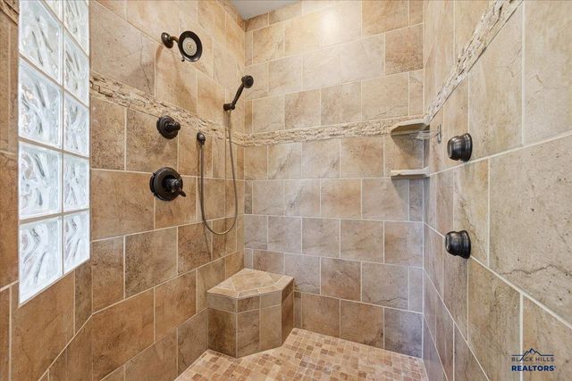 5417 STONE TREE CT, Piedmont, SD 57769