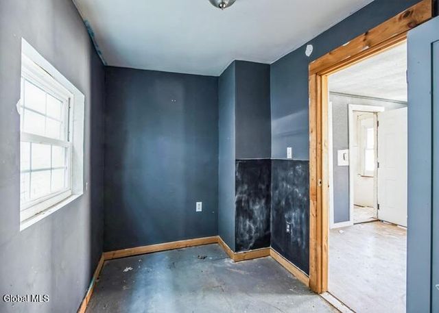 726 3rd Avenue, Troy, NY 12182