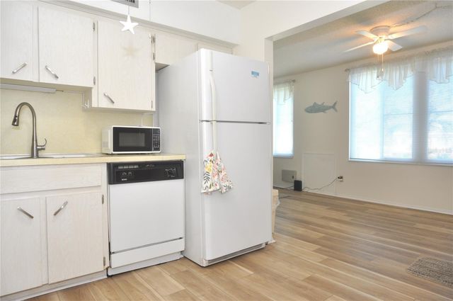 2331 FINLANDIA LANE 43, Clearwater, FL 33763