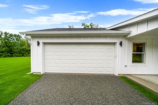 2 Vernooy Drive, Wawarsing, NY 12489