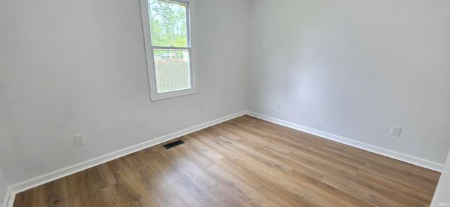 3220 Coker Avenue, Evansville, IN 47714