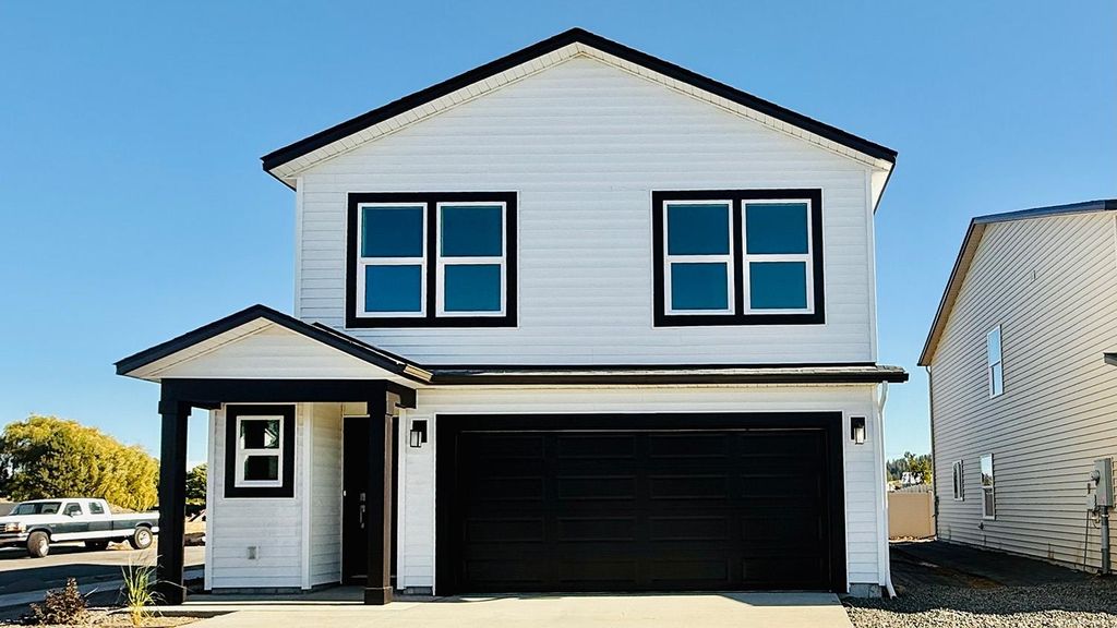 7913 W Zabo Rd, Spokane, WA 99224