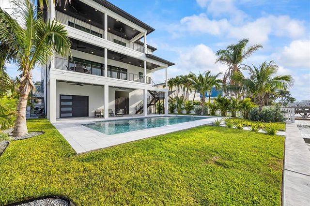 820 BAY POINT DRIVE, Madeira Beach, FL 33708