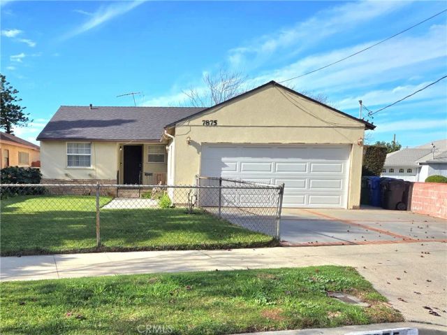 7875 Bellaire Avenue, North Hollywood, CA 91605