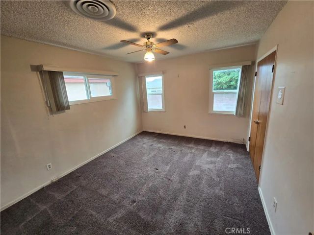 7875 Bellaire Avenue, North Hollywood, CA 91605