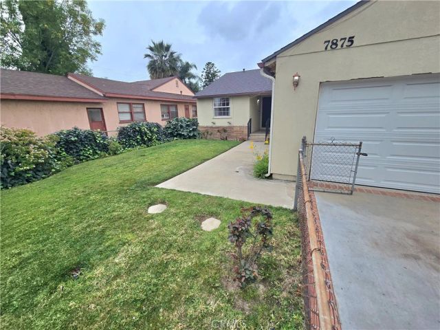 7875 Bellaire Avenue, North Hollywood, CA 91605