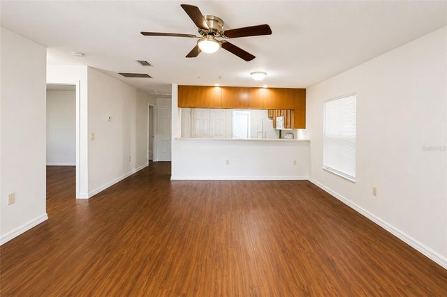 702 E MADISON STREET, Plant City, FL 33563
