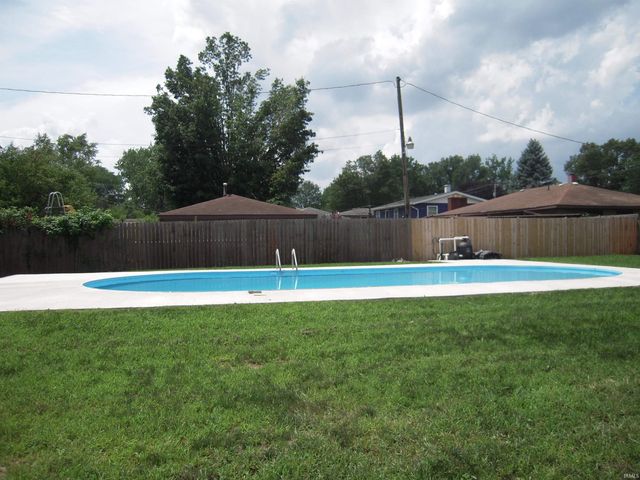 28880 County Road 16, Elkhart, IN 46516