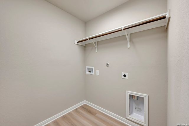 1101 Water Valley, Seguin, TX 78155