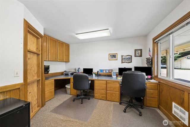 16516 SE 368th Street, Auburn, WA 98092