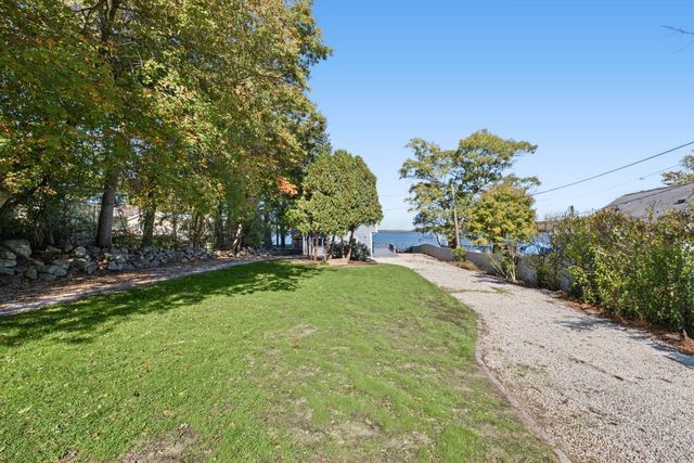 217-J Tickle Rd, Westport, MA 02790