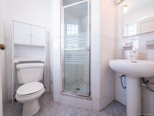 7531 179th Street, Fresh Meadows, NY 11366