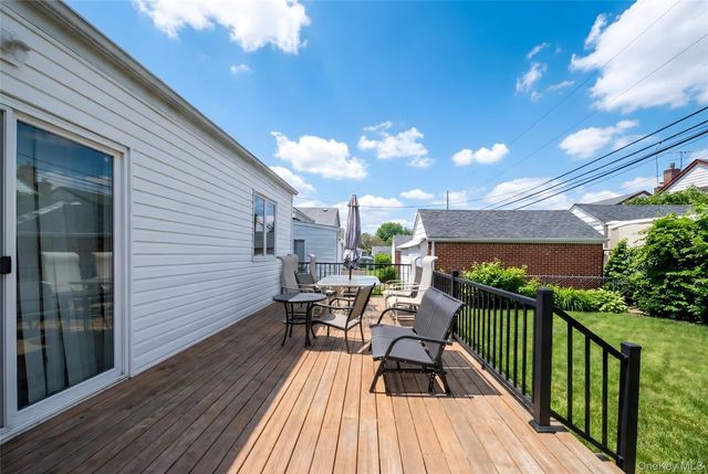 7531 179th Street, Fresh Meadows, NY 11366