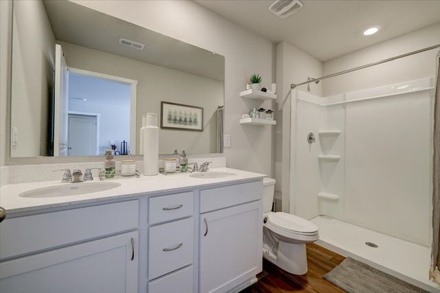 927 Maywood Lane, Waukee, IA 50263