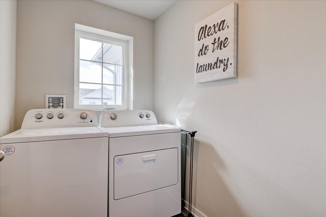 927 Maywood Lane, Waukee, IA 50263