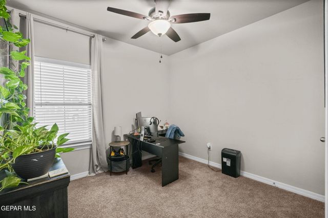 356 PLATEAU Drive, Socorro, TX 79927