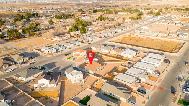 356 PLATEAU Drive, Socorro, TX 79927