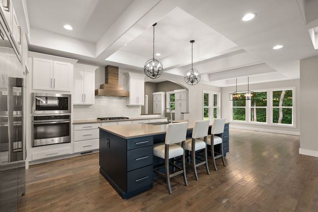 326 W Houghton Drive, Valparaiso, IN 46385