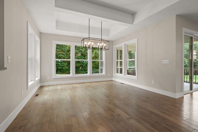 326 W Houghton Drive, Valparaiso, IN 46385