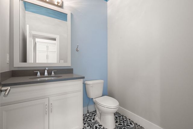 326 W Houghton Drive, Valparaiso, IN 46385