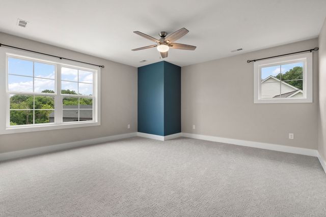 326 W Houghton Drive, Valparaiso, IN 46385