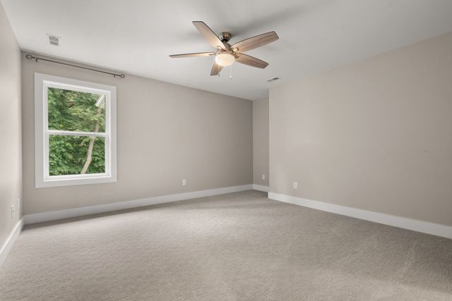 326 W Houghton Drive, Valparaiso, IN 46385