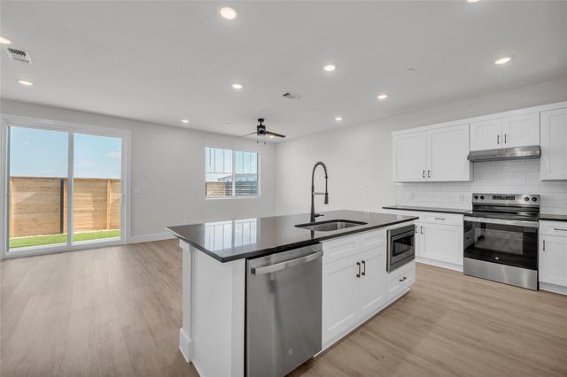 9317 Curious Squirrel ST, Austin, TX 78744