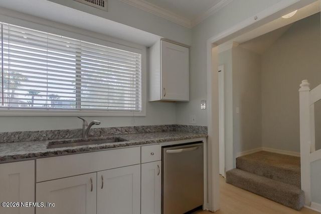 360 14TH Avenue S E, Jacksonville Beach, FL 32250