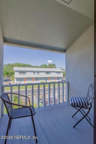 360 14TH Avenue S E, Jacksonville Beach, FL 32250