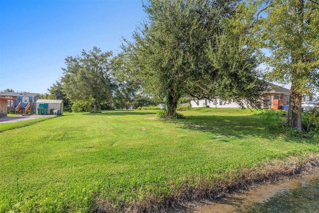 0 Whispering Pines Drive, Lake Charles, LA 70605