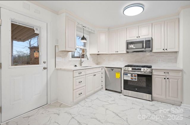 604 Hillsdale Drive, Monroe, NC 28110