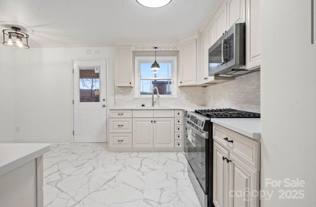 604 Hillsdale Drive, Monroe, NC 28110