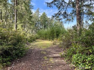 7288 Beauchamp Lane NW, Seabeck, WA 98380