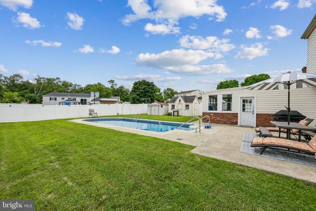 3 GRANT DR, Clementon, NJ 08021