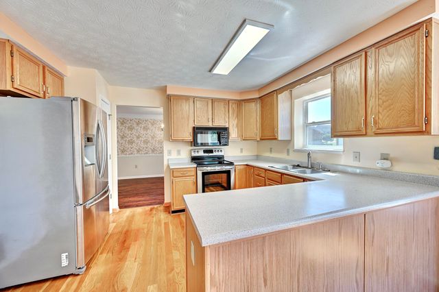 7819 Stockton Way, Florence, KY 41042