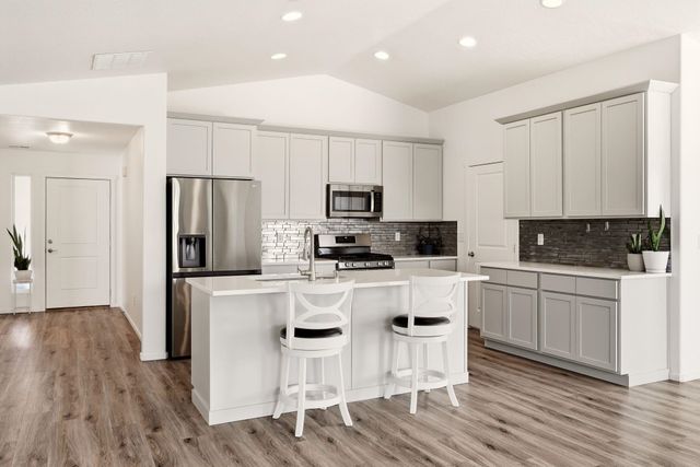 120 S Beeman St, Airway Heights, WA 99001