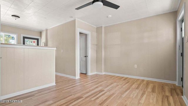 300 Richlands Avenue 1, Jacksonville, NC 28540