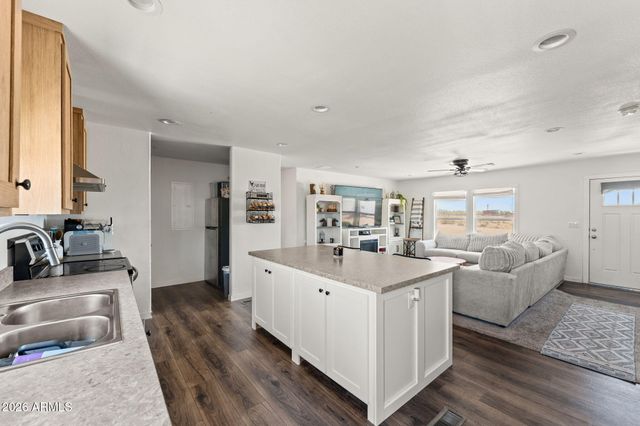 32890 N 228TH Drive, Wittmann, AZ 85361