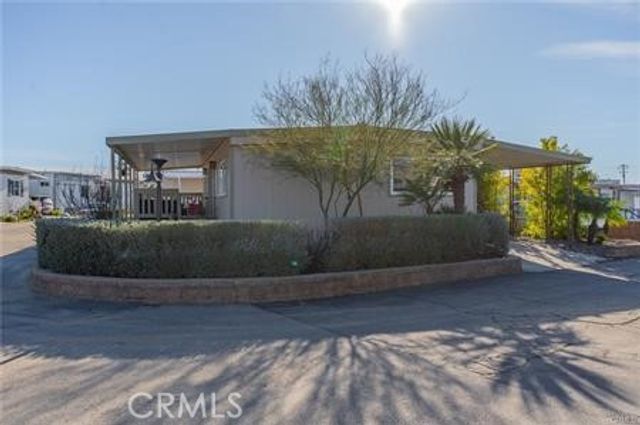 1134 Villa Calimesa 42, Calimesa, CA 92320