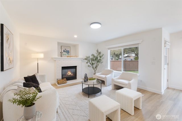 8925 179th Street E, Puyallup, WA 98375