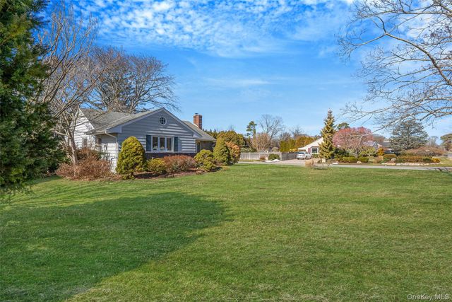 294 Sayville Boulevard, Sayville, NY 11782