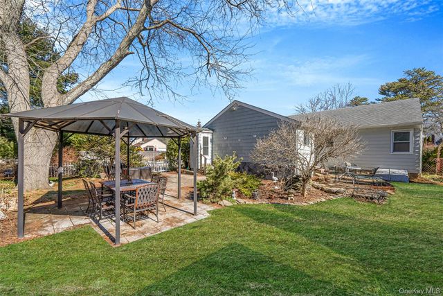 294 Sayville Boulevard, Sayville, NY 11782