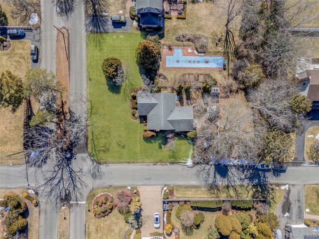 294 Sayville Boulevard, Sayville, NY 11782