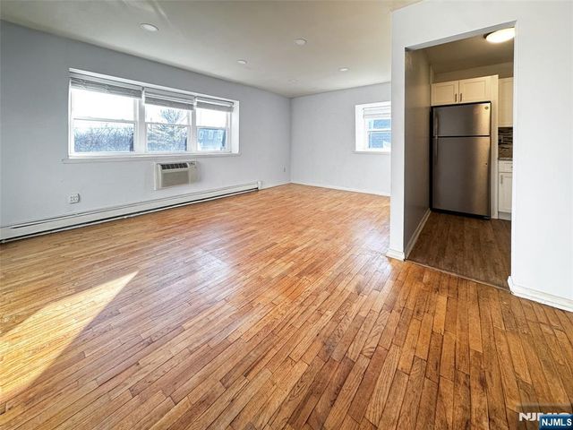 25 River Road 18, Nutley, NJ 07110