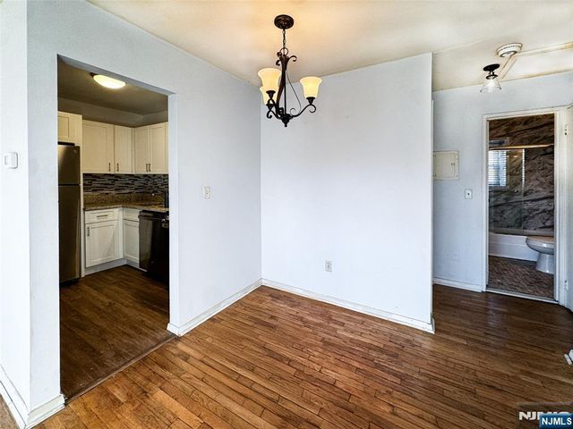 25 River Road 18, Nutley, NJ 07110