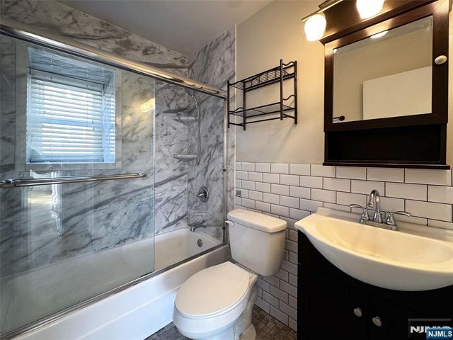 25 River Road 18, Nutley, NJ 07110