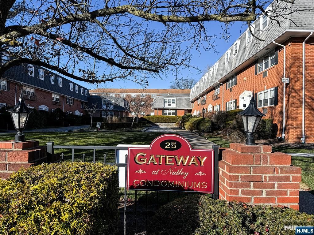 25 River Road 18, Nutley, NJ 07110