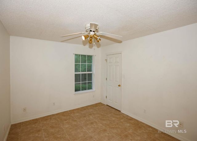 2126 Clubhouse Drive, Lillian, AL 36549