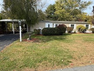 15 Valiant Drive, Coventry, RI 02816