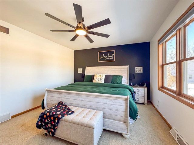 3814 Ice Age Drive, Madison, WI 53719